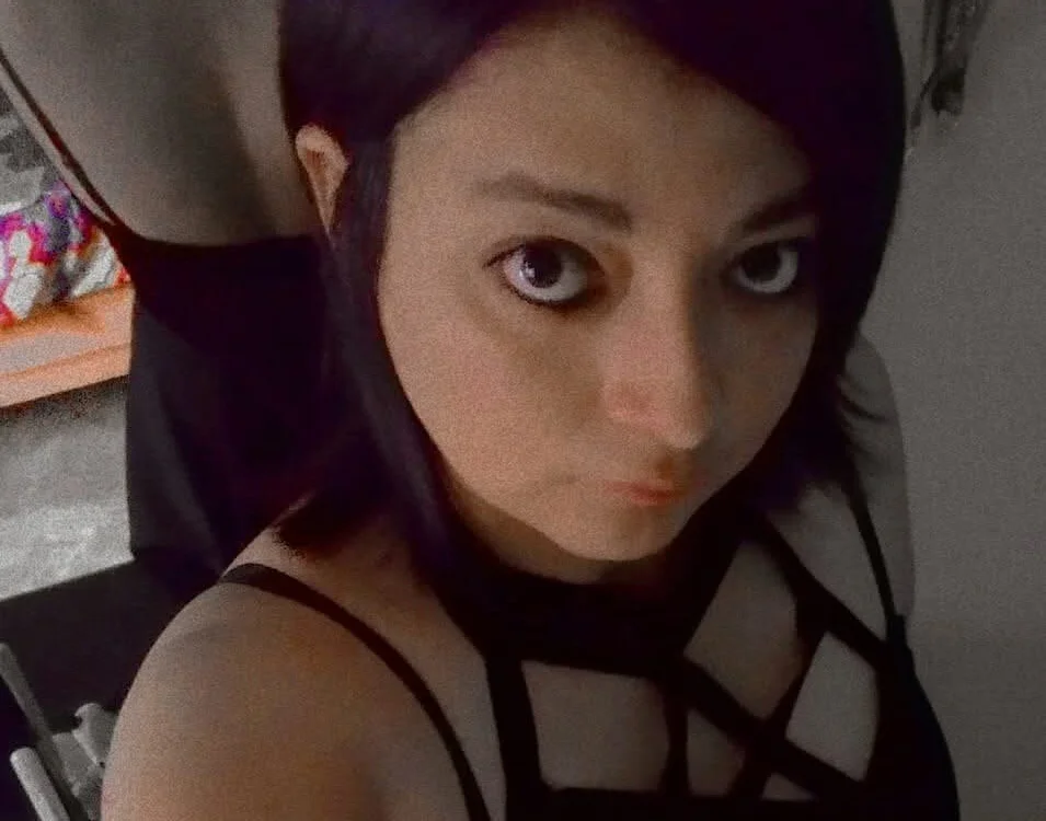 yanayae's Offline XXX Chat