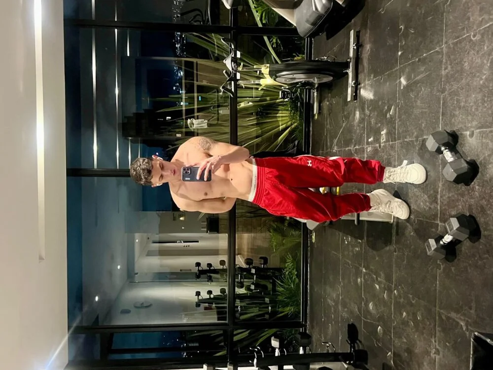 Офлайн-чат XXX Medellin_Boy