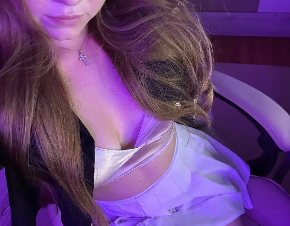 CatherineCross' Offline XXX Chat