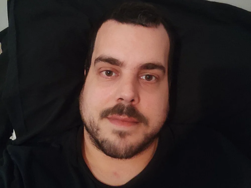 Chubsterbate's Offline Chat Room