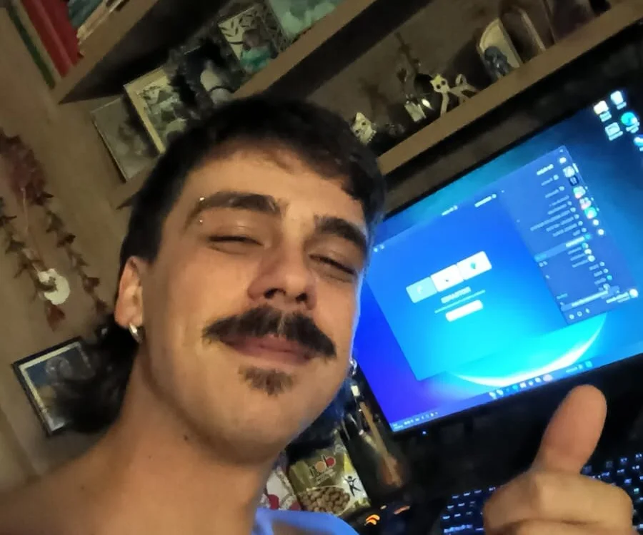 Chat +18 off-line de chadfeeta