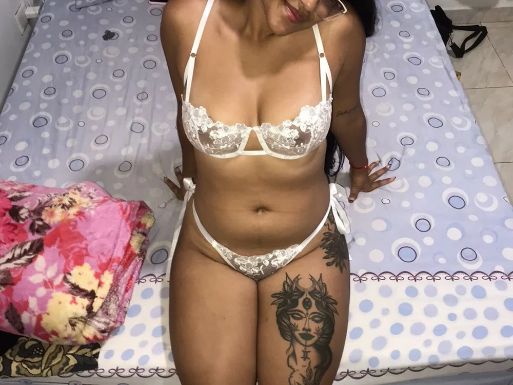 tyra_bankss_'s Offline XXX Chat