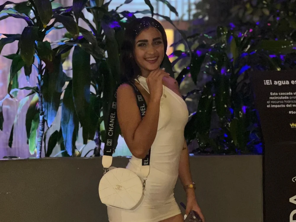 thalia_hernandez offline chatrum