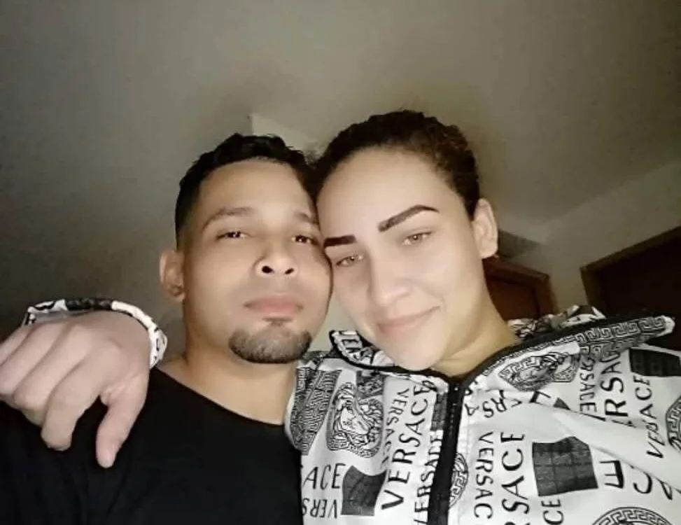 Badvoy3311 offline XXX-chat