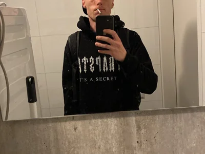 skinnylover33 profile