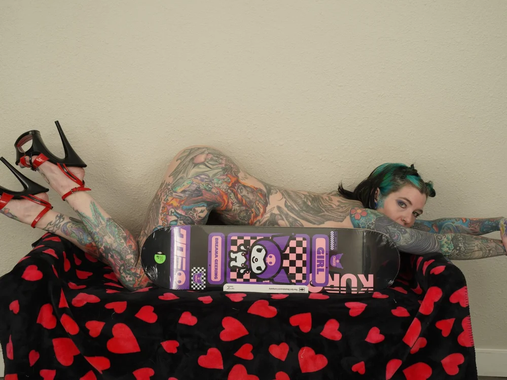 tatuamy13's Offline Chat Room