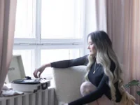 TomilaSi's Live XXX Chat