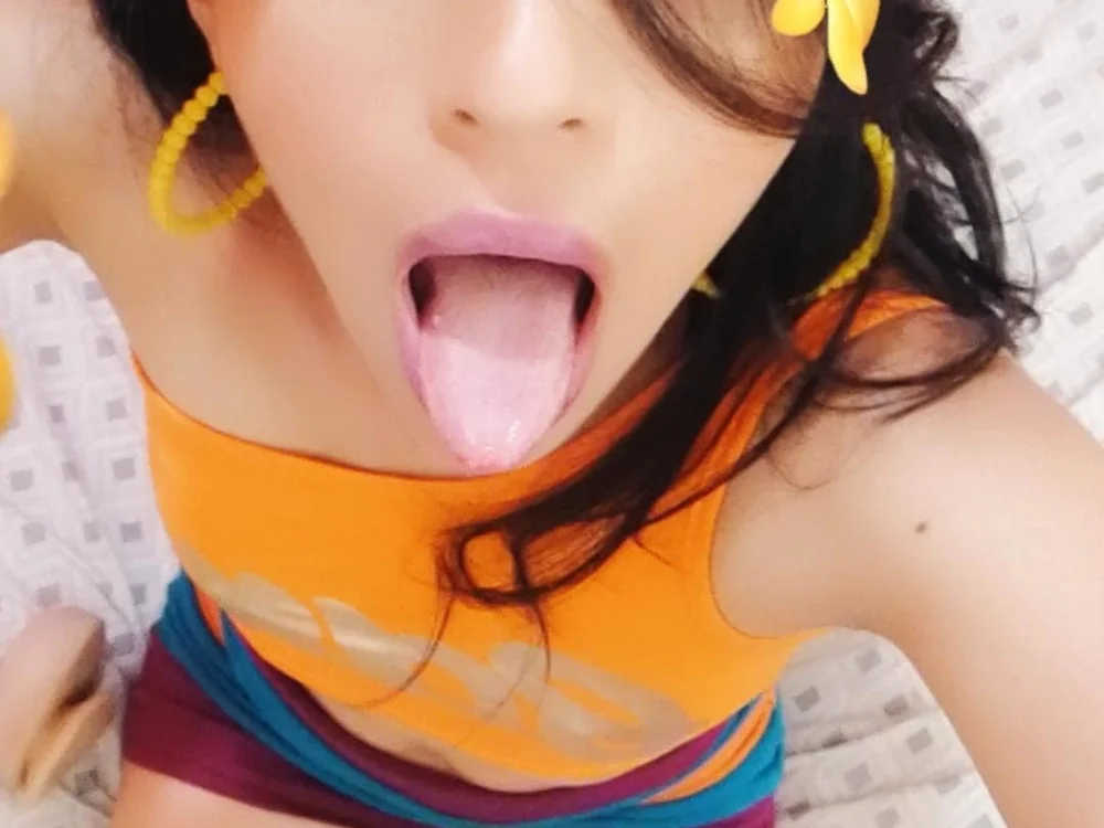 Yoyo-Honi's Offline XXX Chat