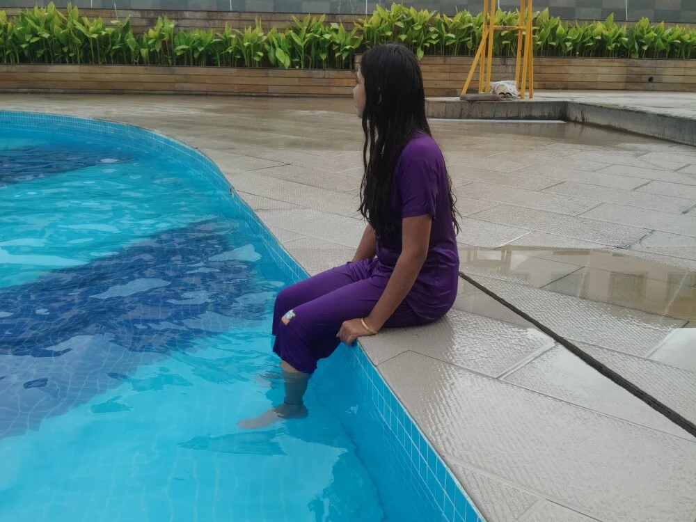 MISS_KAJOL22's Offline XXX Chat