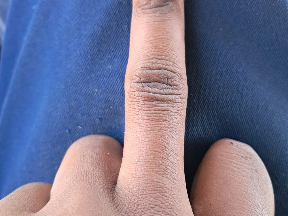 xxxismyname: συνομιλία ΧΧΧ εκτός σύνδεσης