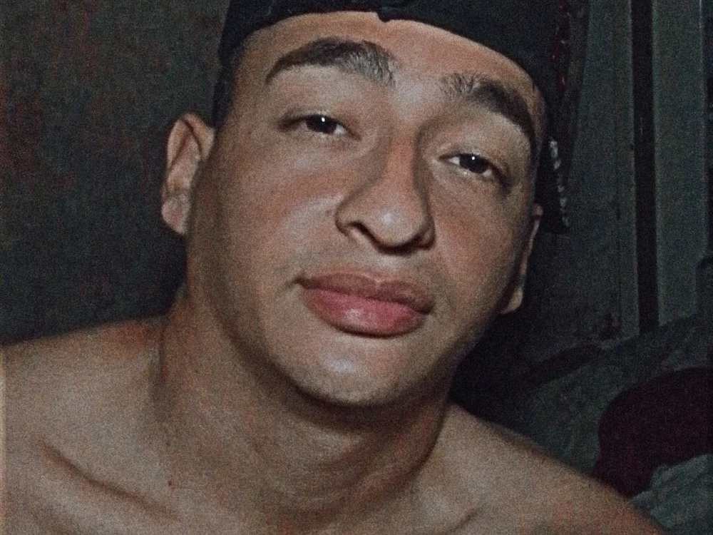 Офлайн-чат XXX Tommygilf