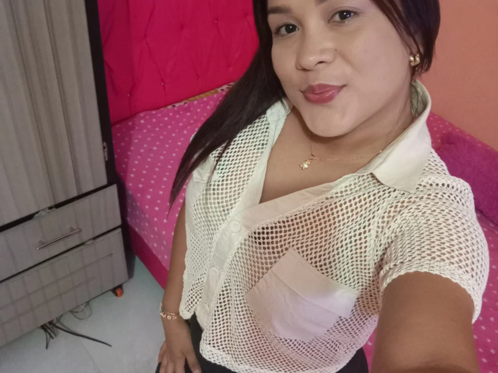 Yaiza_Abed offline chatrum