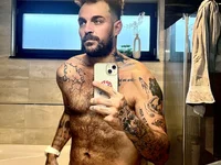 Californiabrazilian webcam model