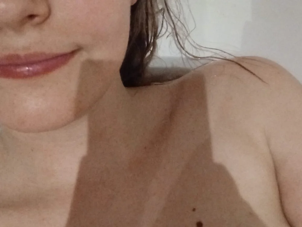 loveleyslave69's Offline XXX Chat