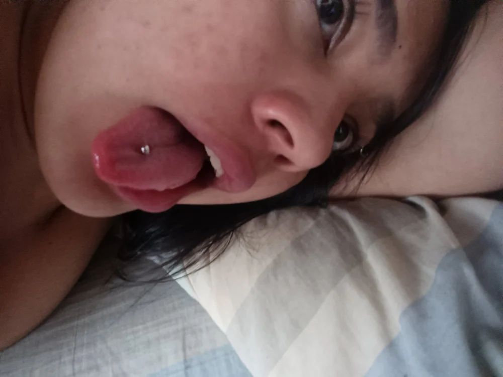 mia_miau's most recent online preview