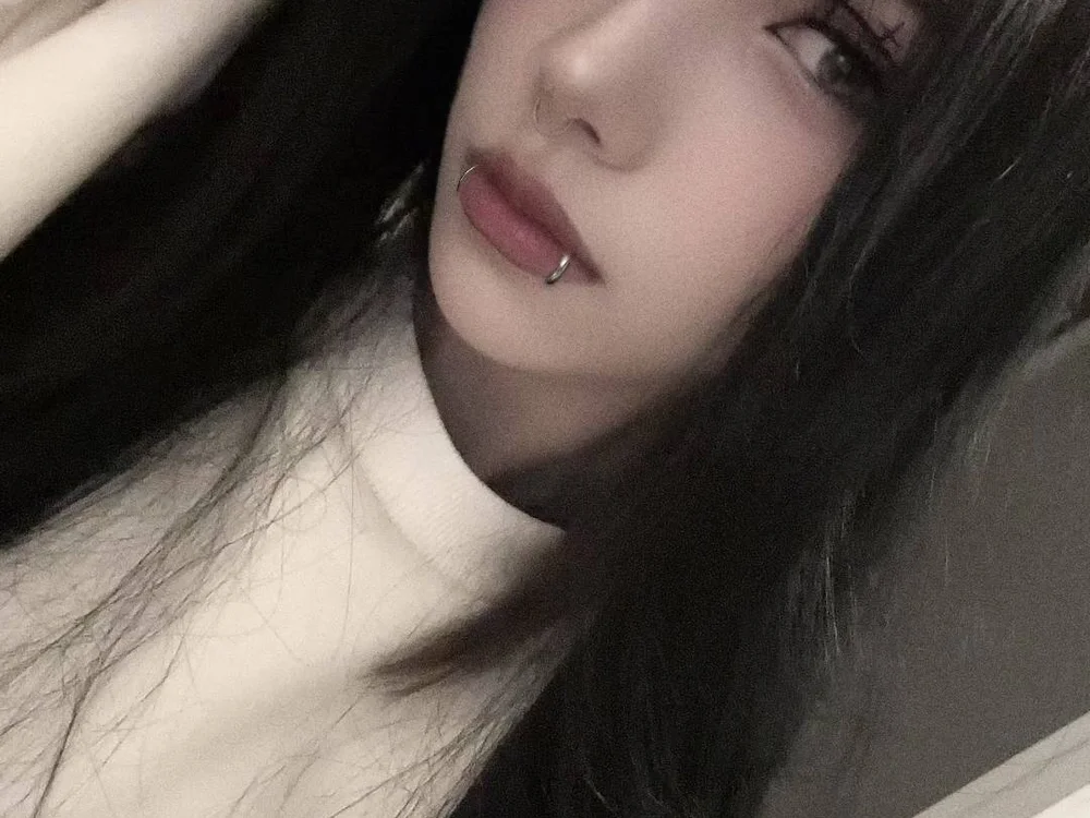 Ann_Stars' Offline Chat Room