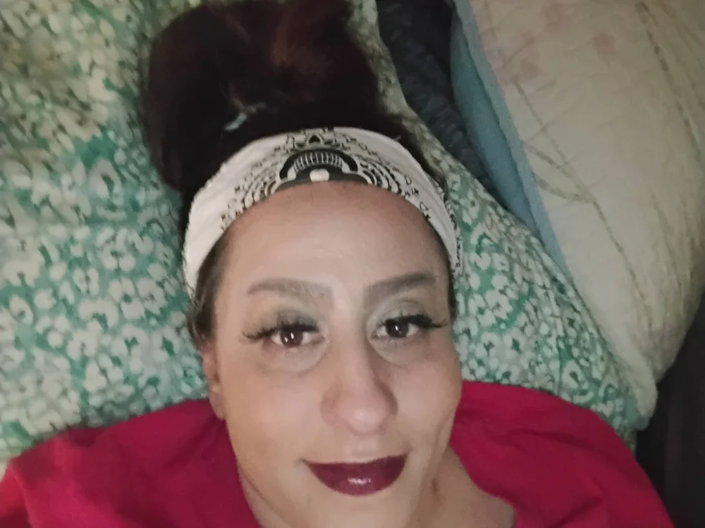 Mannibee Chat XXX offline