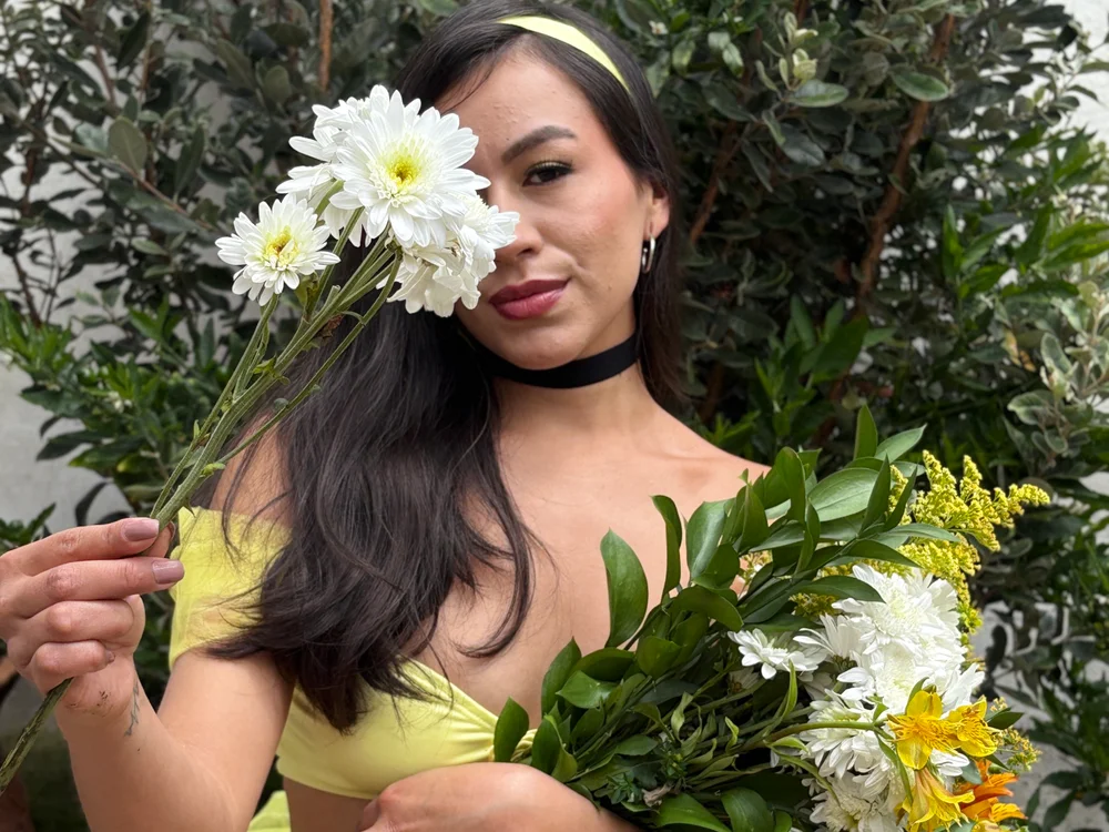 EmiGomez_ – Live XXX-chat