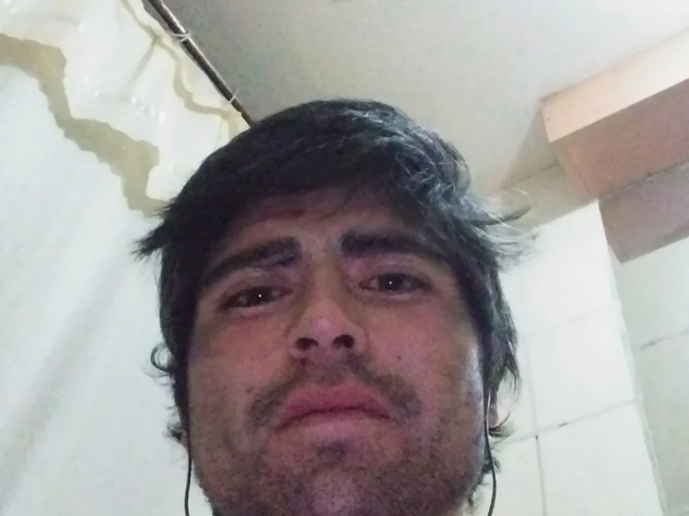 alvaroiuy offline chatrum