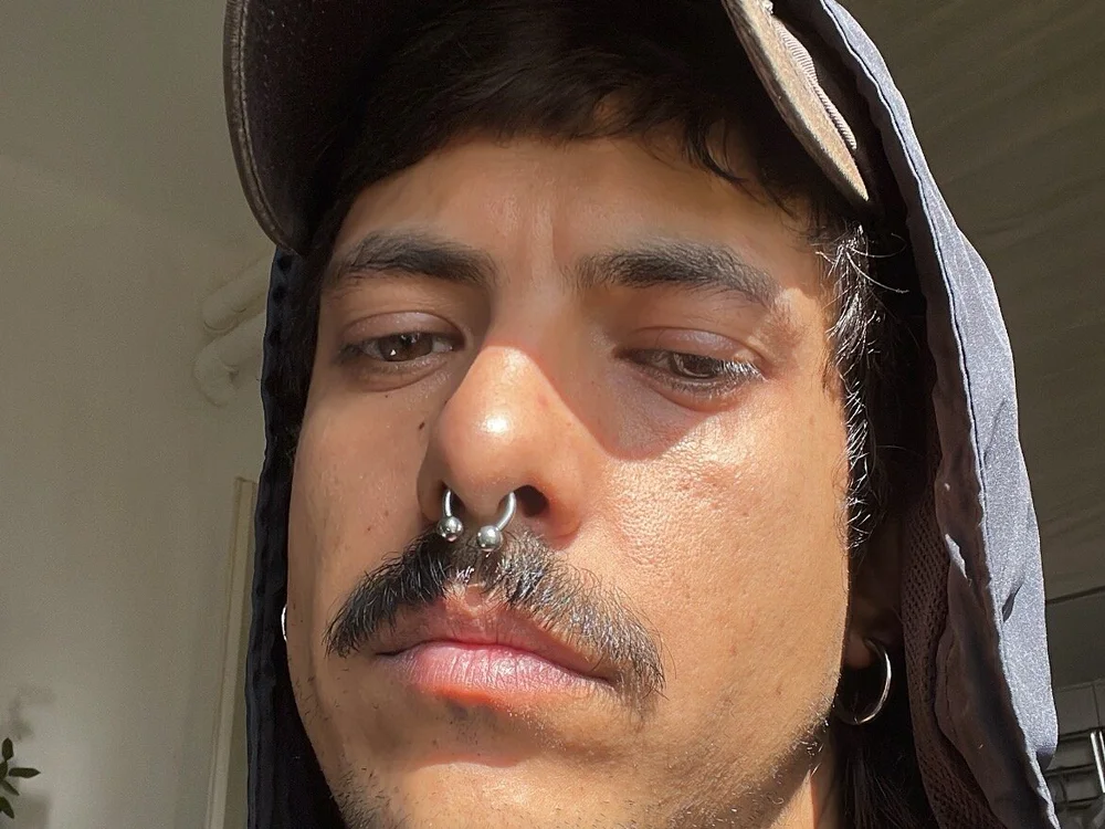 pescivendolonumberone's Offline XXX Chat