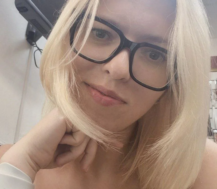 Dolce_Tempt Chat XXX offline