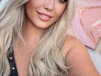 Онлайн чат XXX Lola_Lovexxxx