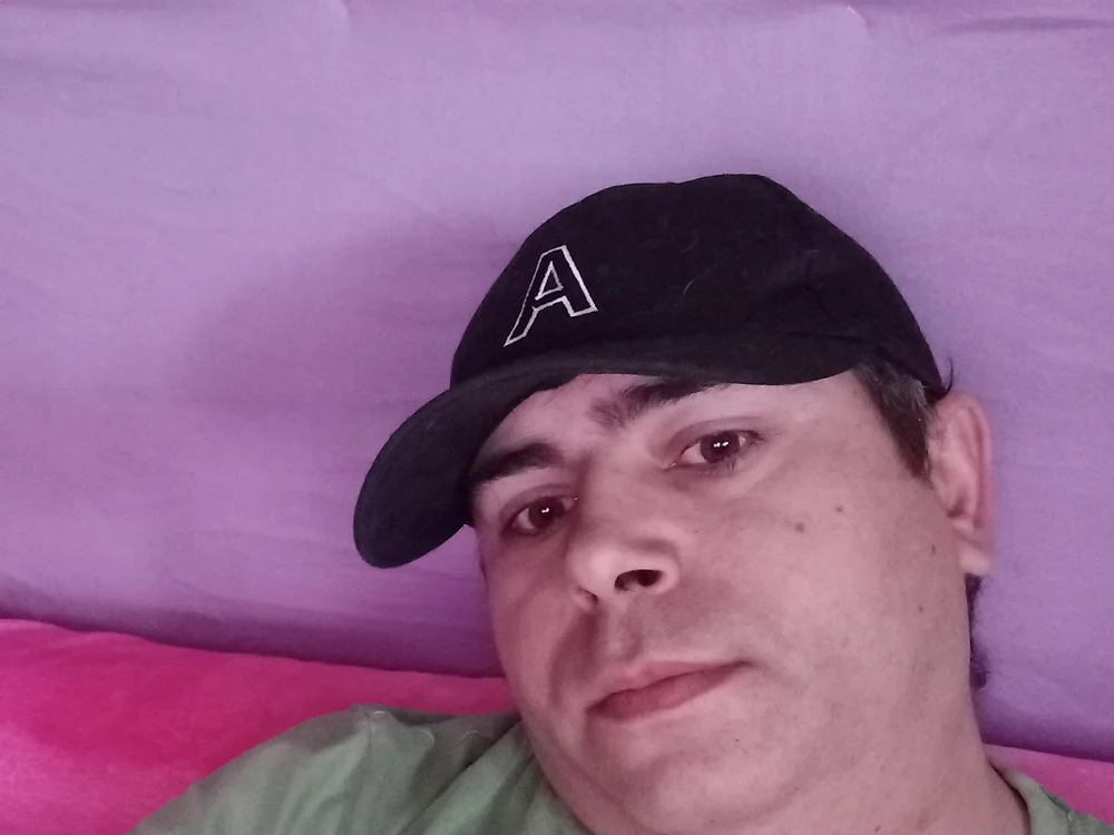 Offline chatovací místnost Bukar77