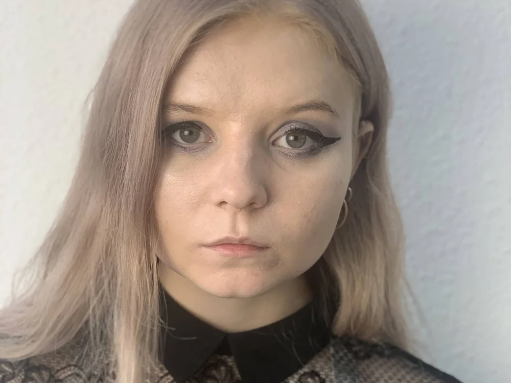MistyBrooks' Offline Chat Room