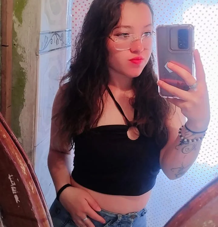 Melanny_Colins' Offline XXX Chat