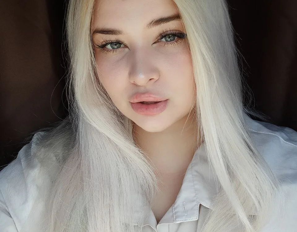 MADDISON_PASS' Offline Chat Room