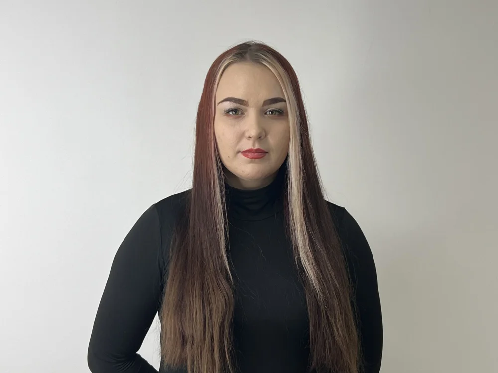 LoraDenner's Offline Chat Room