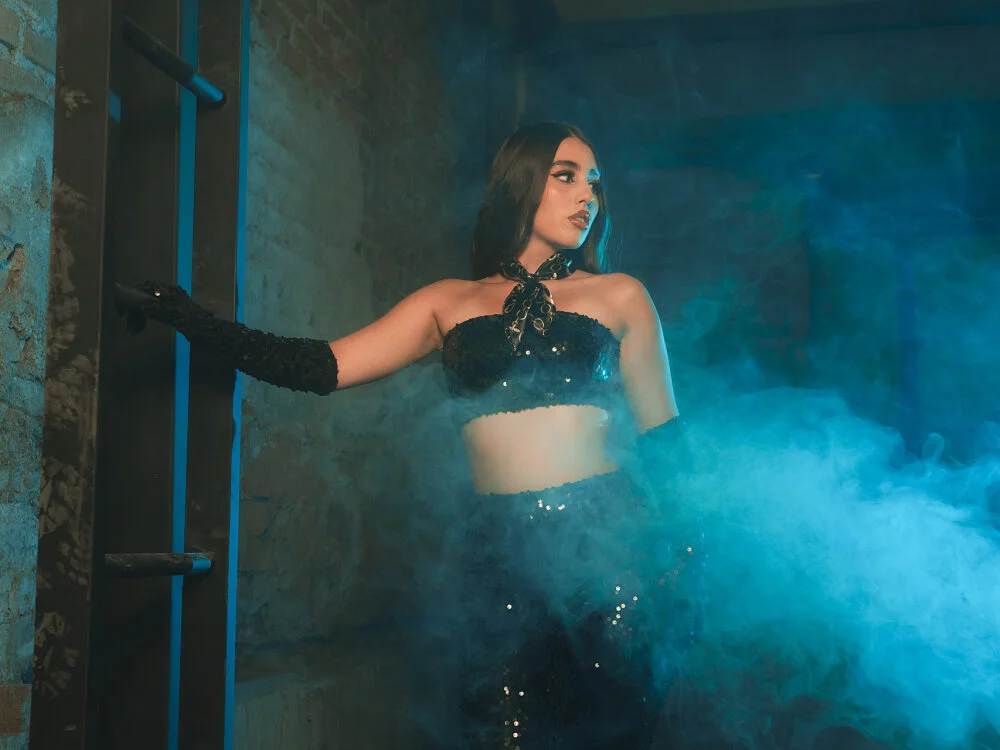 دردشة DolcieElliot الجنسية دون اتصال