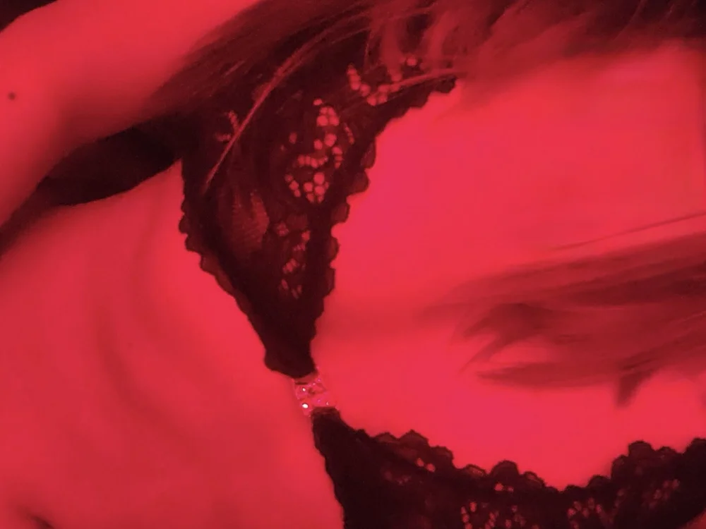 MiNniE_666n Offline XXX chat