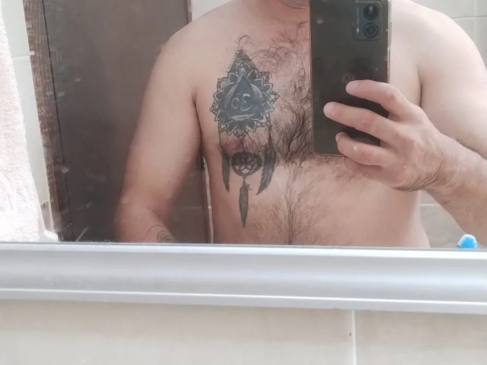 oscarsiquesi 離線 XXX 聊天