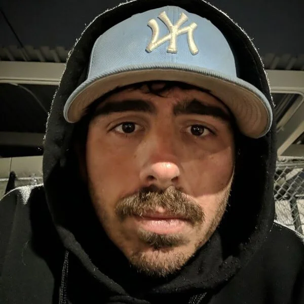 HoochieDaddy24: συνομιλία ΧΧΧ εκτός σύνδεσης