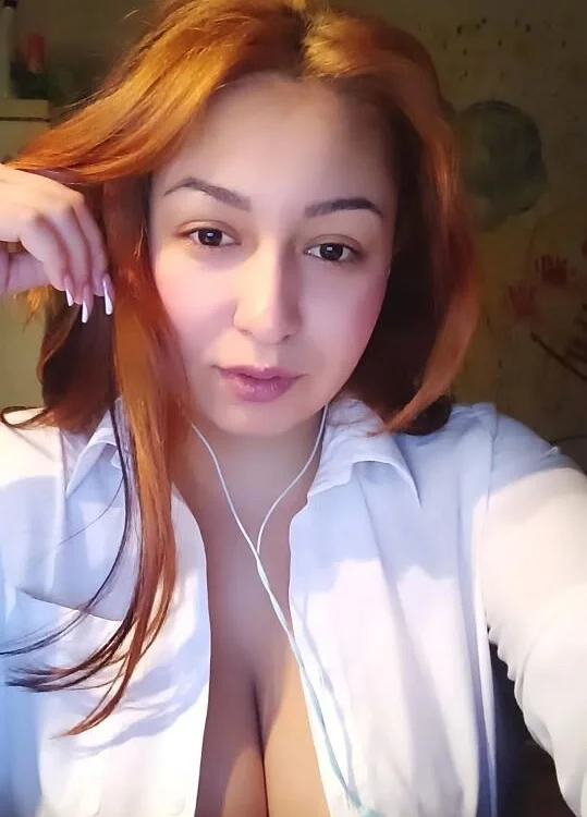 RebeccaRosse's Offline XXX Chat