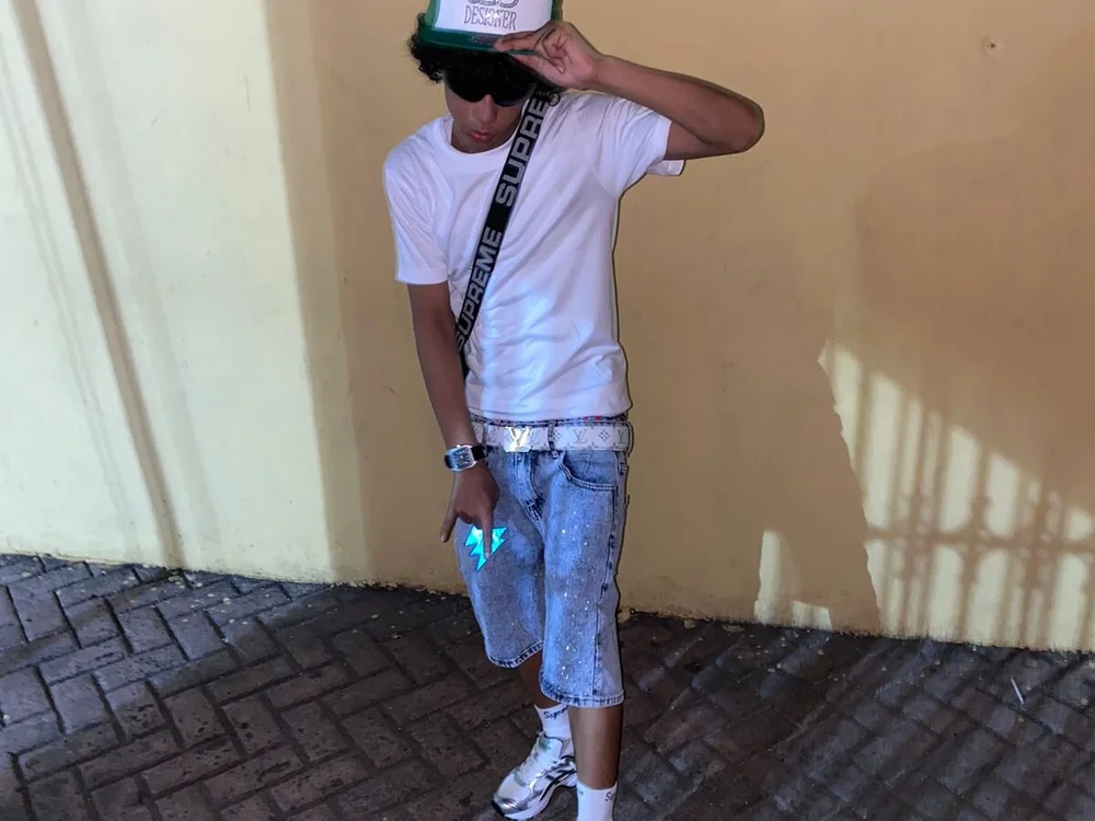 kikitometales' Offline XXX Chat