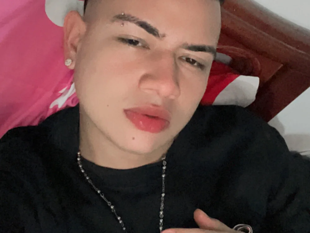 lalxuy's Offline XXX Chat