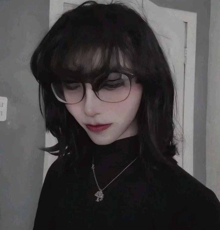 StaceeBollom Offline XXX-chat