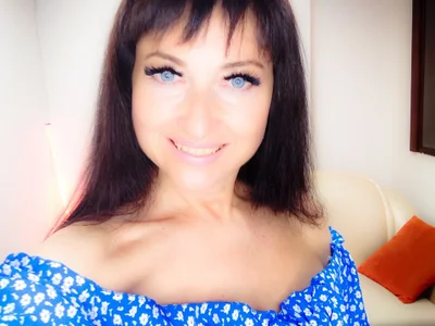Erica_Edmonton - Girl 