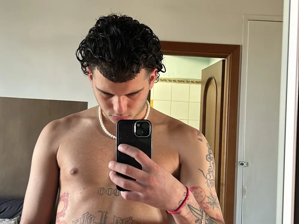 cover photo of Privatovictor
