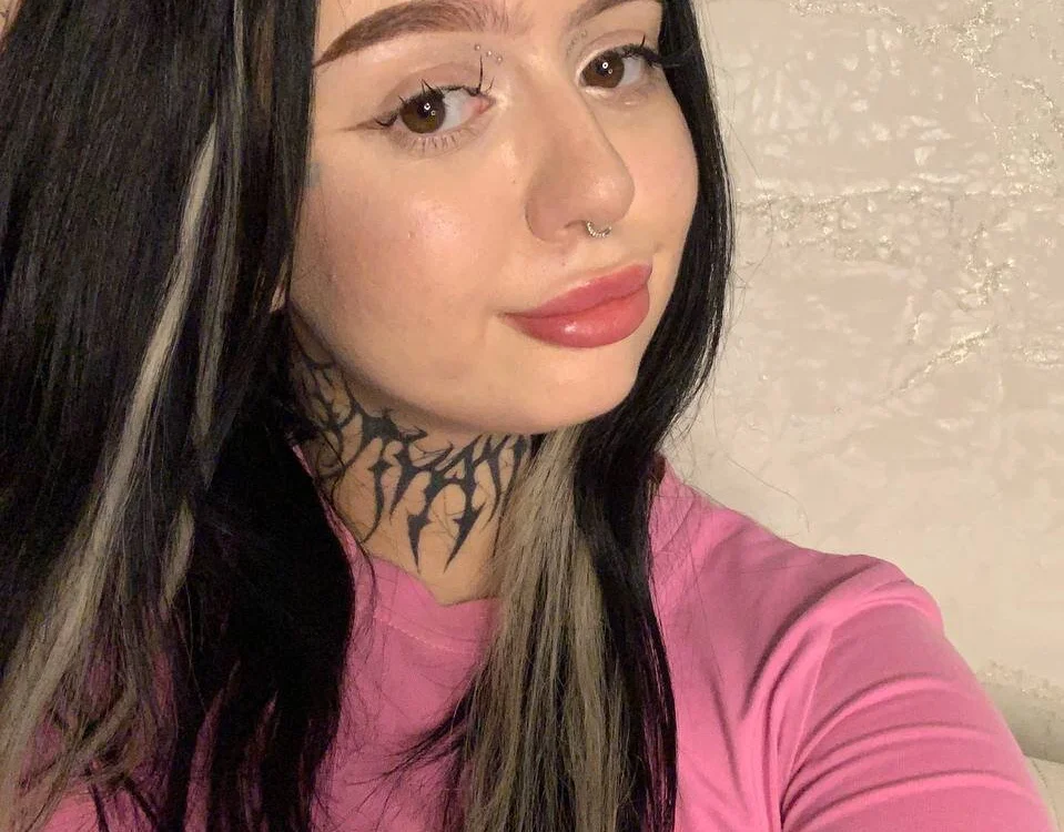 MayManson's Offline XXX Chat