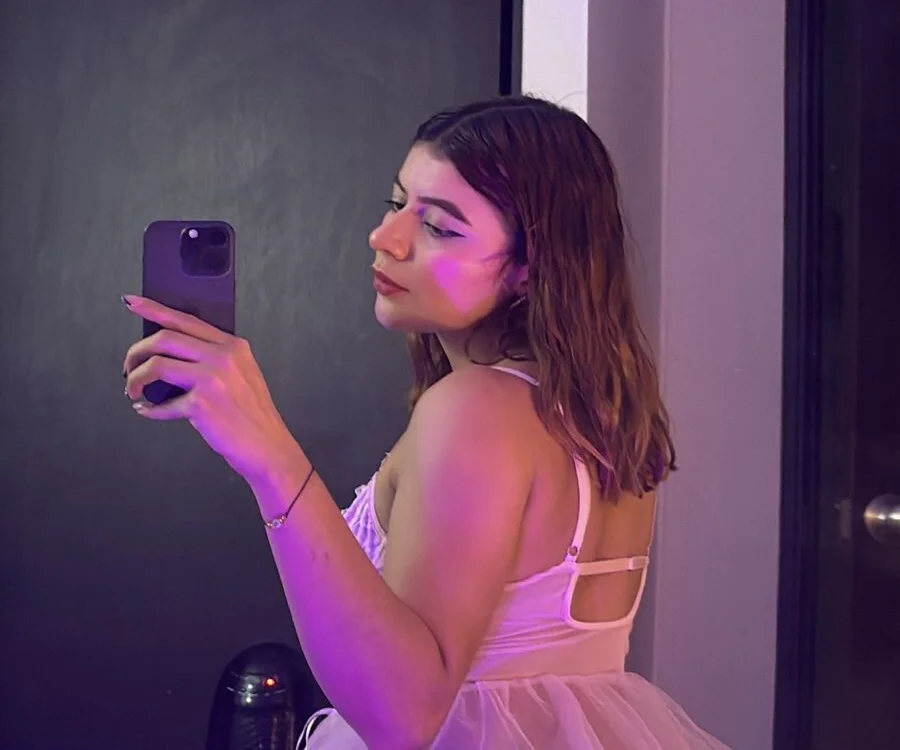 Megan_nt – Offline XXX chat