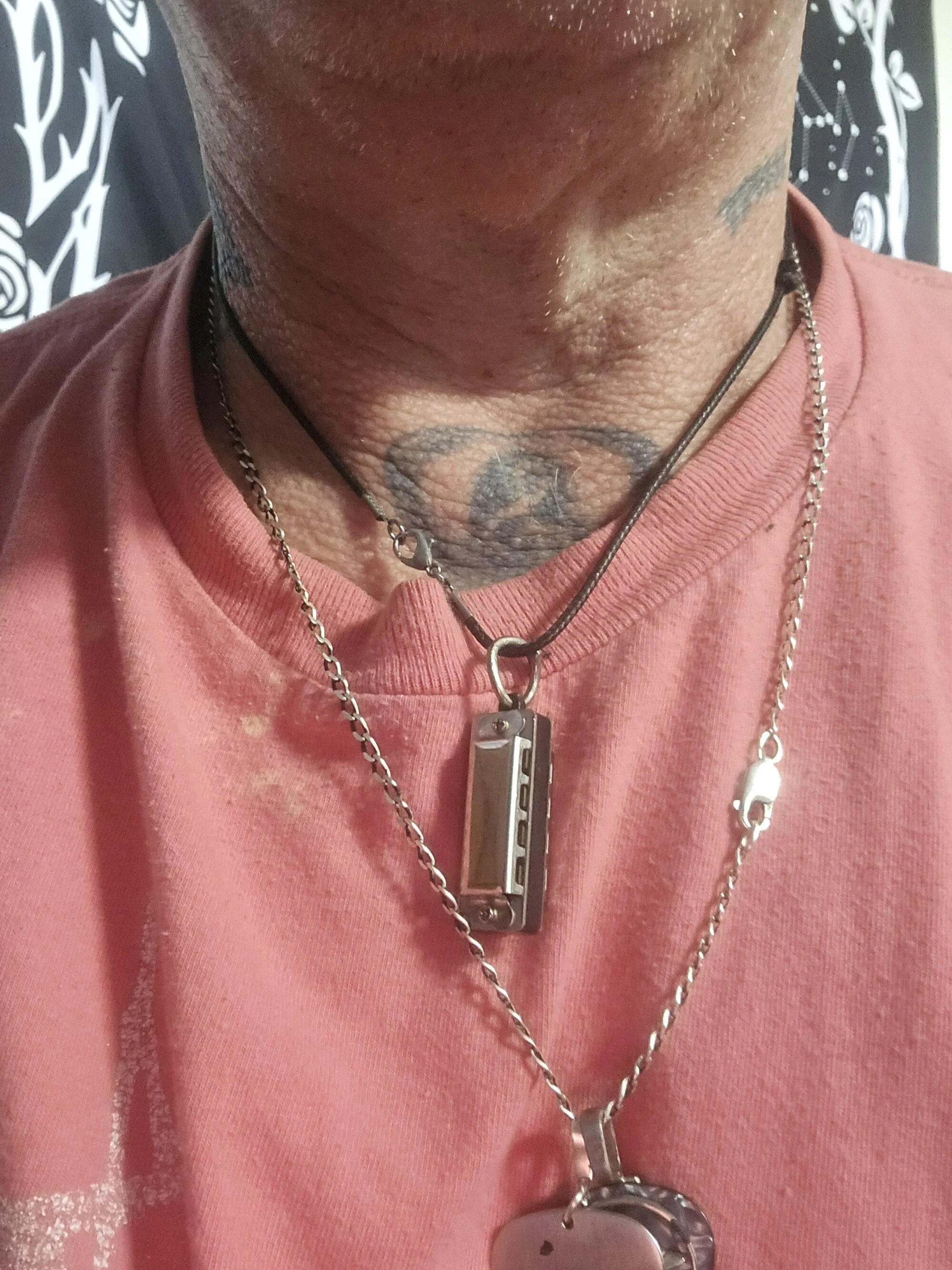 whitehole4bbc252 live webcam