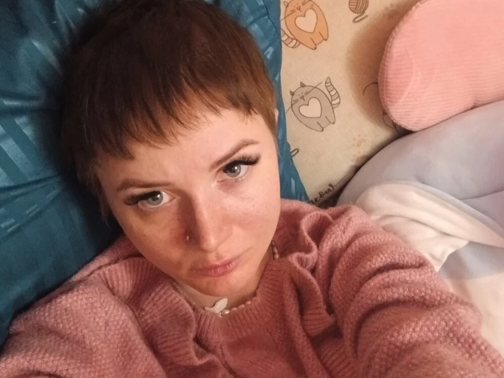 Dia_Angel Chat XXX Ngoại tuyến