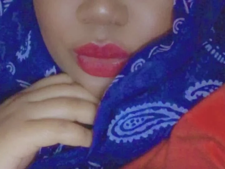 Phatkuchi: συνομιλία ΧΧΧ εκτός σύνδεσης