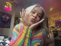 Модель NeonStreams