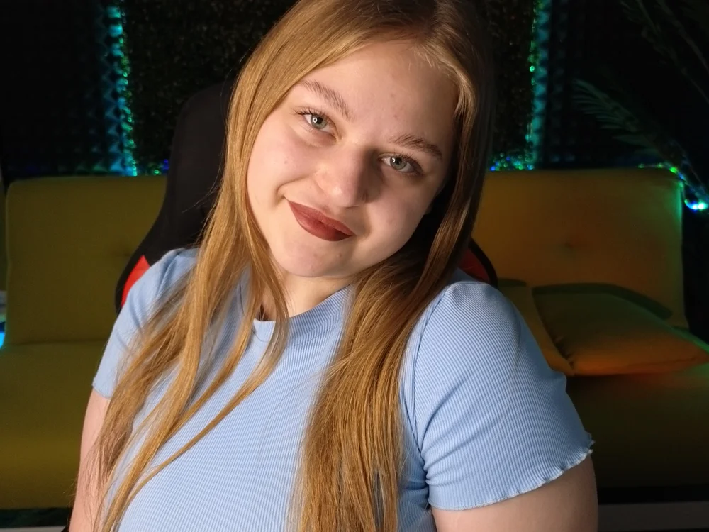 Eliza_Elm offline chatrum