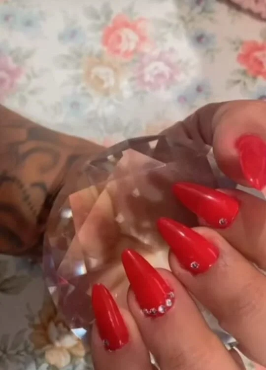 ruiviinhaah: συνομιλία ΧΧΧ εκτός σύνδεσης