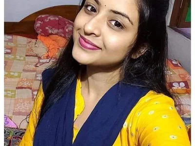 shivani--bhabhi Stripchat Webcam Model